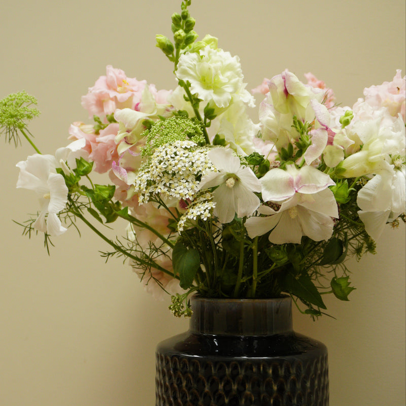 Snapdragon flower bouquet